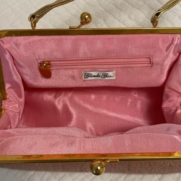 NWOT Glenda Gies Pink & Gold Handbag - Picture 3 of 5